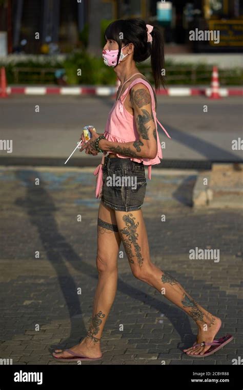 shemale nong mo|Tattoo Ladyboy „besty“ and „nong Mo“ Double Anal Fuck.